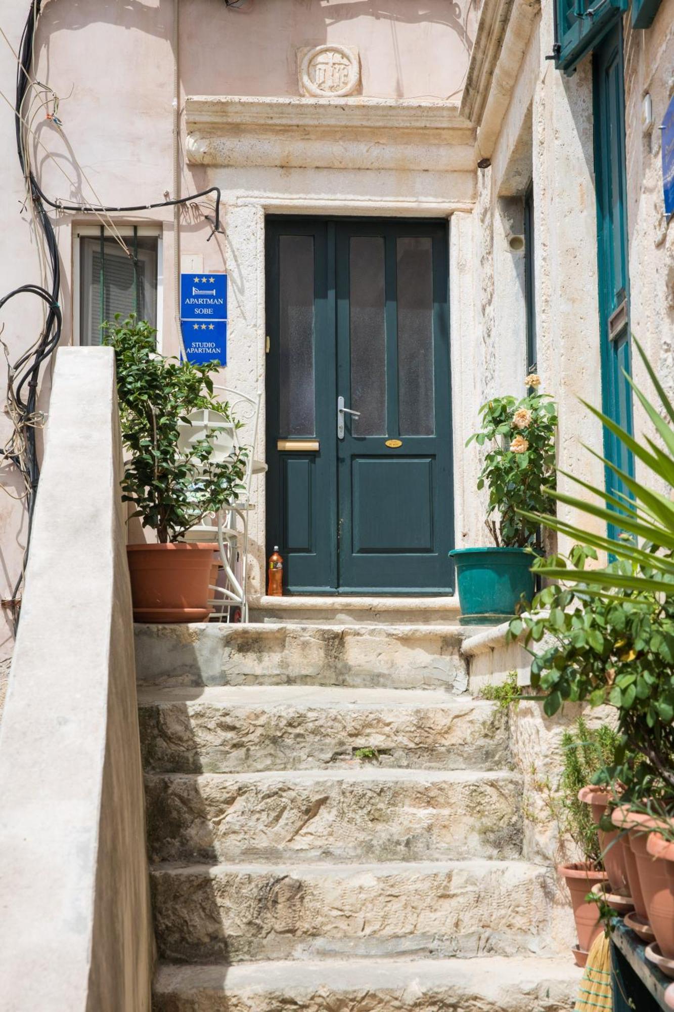 Room Mirella Dubrovnik Eksteriør bilde